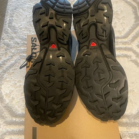 Salomon Black Athletic Shoes with Quick-Lace System - Picture 6 of 7